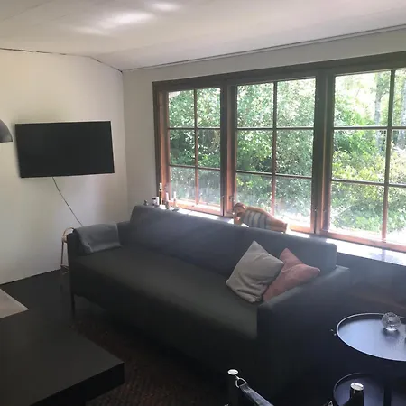 Ferienhaus, Schwimmbad Og Nykøbing Sjælland
